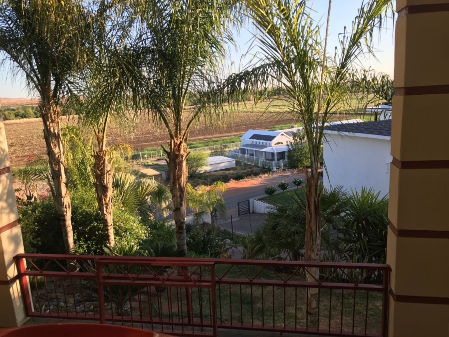 4 Bedroom Property for Sale in Keidebees Northern Cape